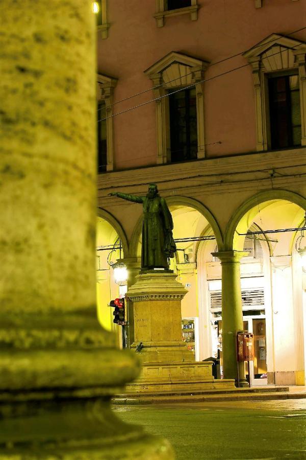 Galleria Del Toro Apartments Bologna Buitenkant foto